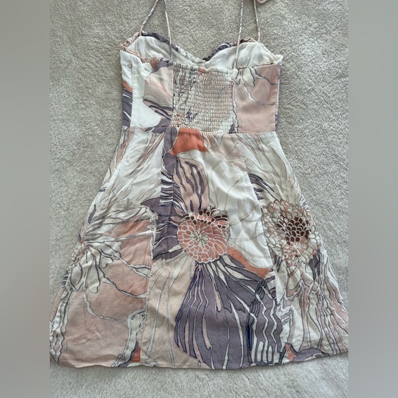 Light summer Dresses - Picture 5 of 5